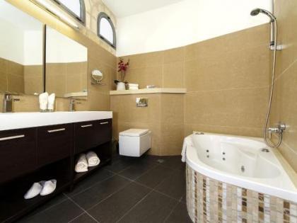 The Sephardic House Hotel in The Jewish Quarter - image 14