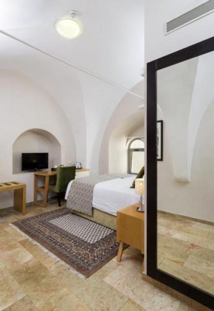 The Sephardic House Hotel in The Jewish Quarter - image 17