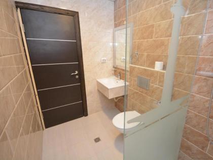 New Metropole Hotel - image 23