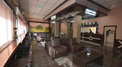 New Metropole Hotel - image 3