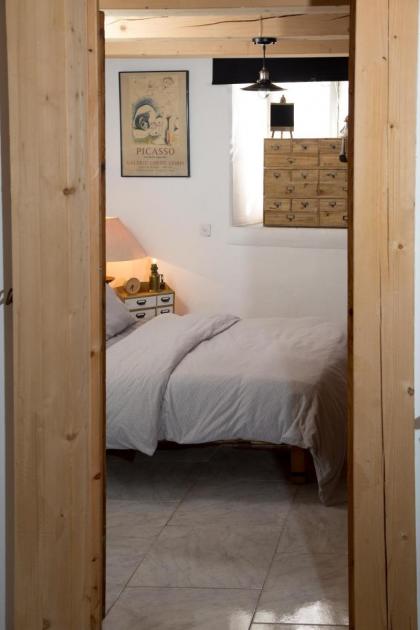 Helni Ha Malka Apartment By A b c - image 12