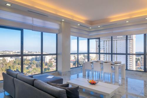 Apartment Magical View - image 3
