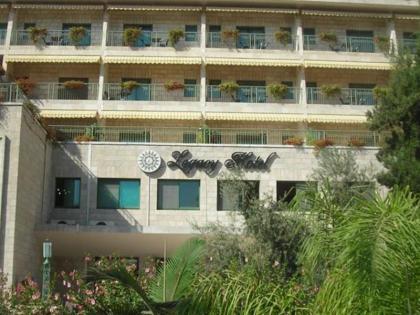 Legacy Hotel - image 11
