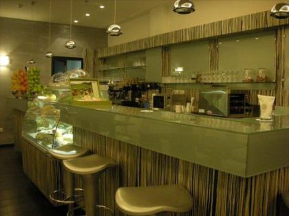 Legacy Hotel - image 3
