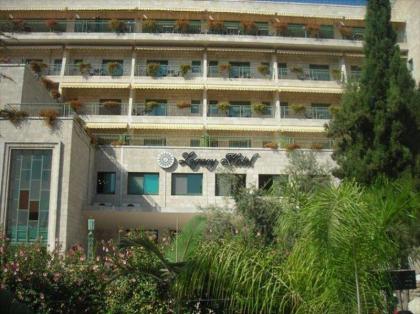 Legacy Hotel - image 4