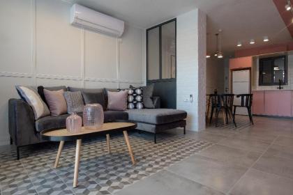 Golda Vacation Rentals - image 5