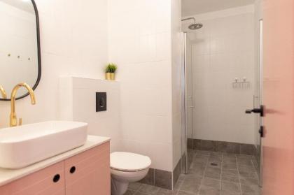 Golda Vacation Rentals - image 8