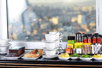 21st Floor Hotel - image 18