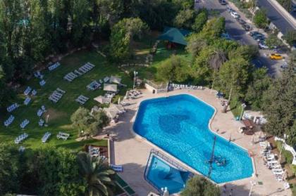 Ramada Jerusalem Hotel - image 3