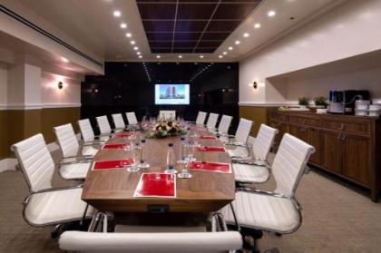 Ramada Jerusalem Hotel - image 7