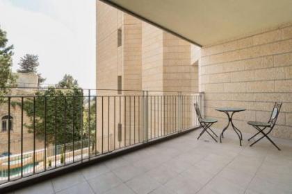 Haneviim Apartment In The Heart Of Jerusalem - image 2