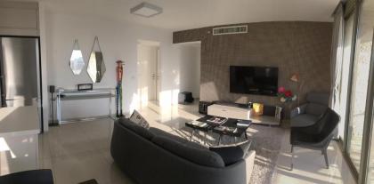 Luxury Jerusalem - image 2