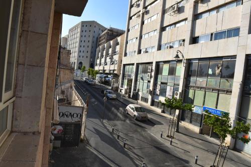 Mamilla Boutique Apartments - image 3