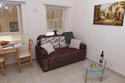 Mamilla Boutique Apartments - image 5