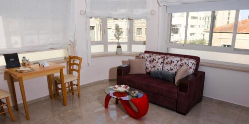 Mamilla Boutique Apartments - image 6
