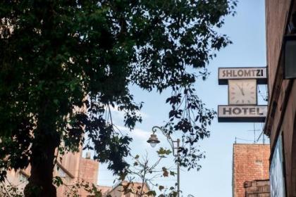 Shlomtzi Hotel - image 16