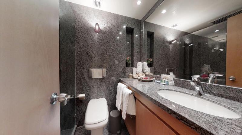 Mamilla's penthouse - image 2
