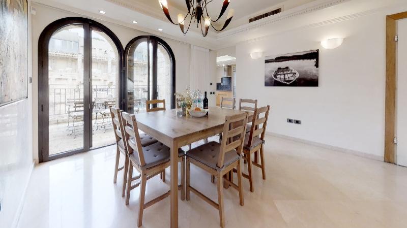 Mamilla's penthouse - image 5