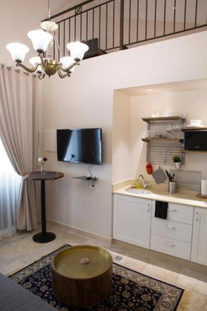 Mamilla Design Apartments - image 13