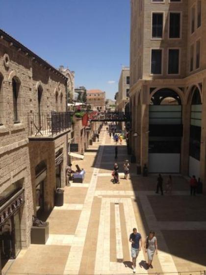 Mamilla Design Apartments - image 9