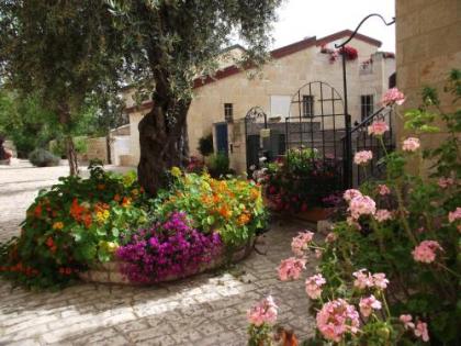 Avissar house - image 1