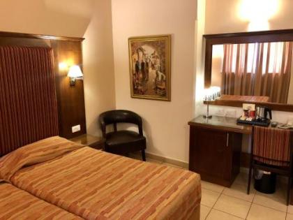 Gloria Hotel - image 19