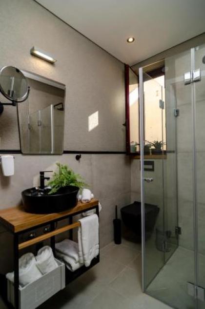Biazi Hotel - image 12
