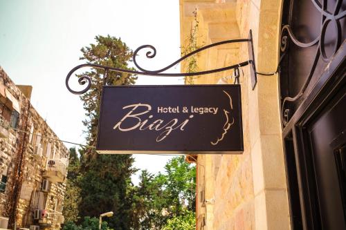 Biazi Hotel - image 2