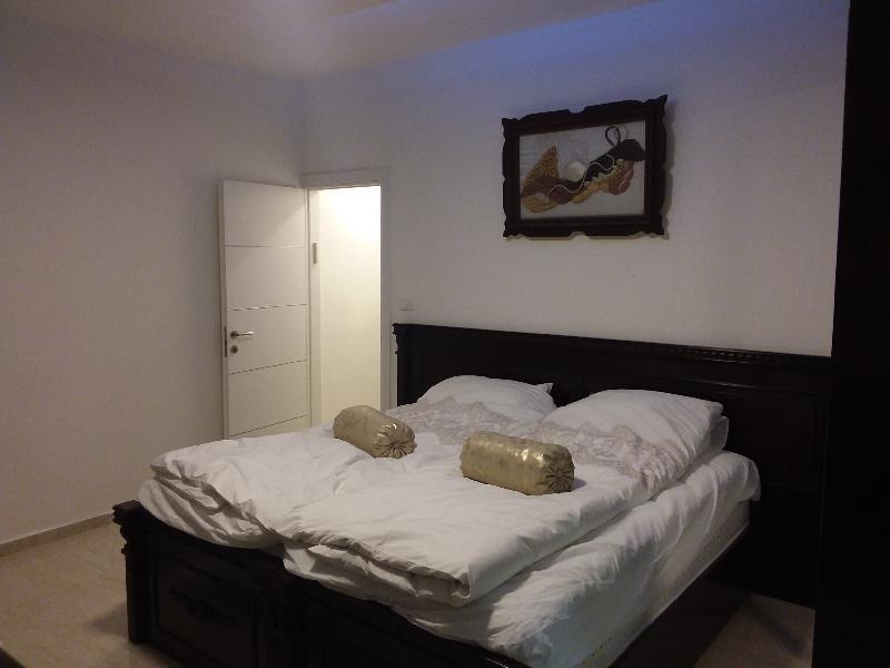 shaare chesed - main image