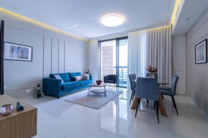 Magical 2BR/Parking with amazing view city center - image 19