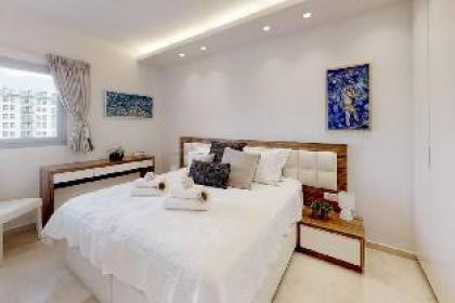 King David Residence Luxury 4 BD/Pool/Gym/Parking - image 16