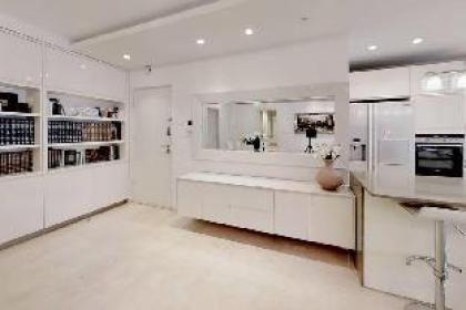 King David Residence Luxury 4 BD/Pool/Gym/Parking - image 17