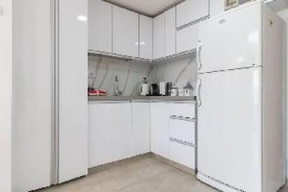 King David Suite/Pool/Parking in city center - image 5