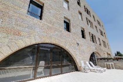 King David Suite/Pool/Parking in city center - image 8