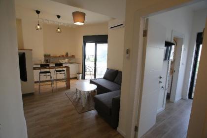 Heart of Jerusalem best balcony apartment