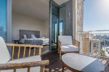 Trust Inn-Luxury Mamilla Residence balconies old city view - image 15