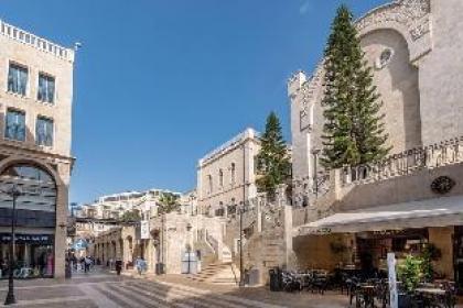 Trust Inn-Luxury Mamilla Residence balconies old city view - image 18