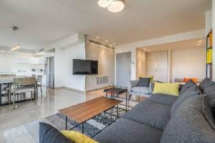Trust Inn-Luxury Mamilla Residence balconies old city view - image 9