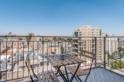 Spacious 2BDR with Balcony & View Even Israel #55 - image 3