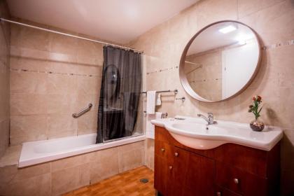 Beit Avital Apart-hotel - image 15