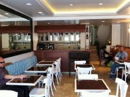 Beit Avital Apart-hotel - image 4