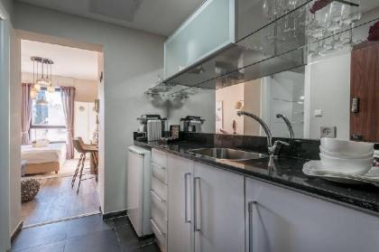 King David Studio/Pool/Parking in city center - image 2