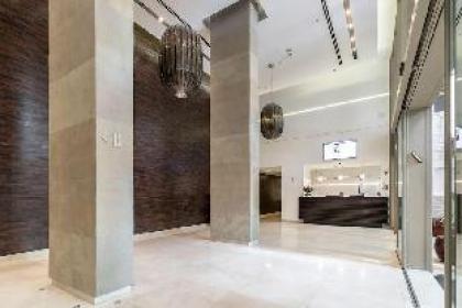 Exceptional 3 Bedroom/Parking in best area of town - image 11