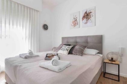 Magical Apartment/Parking/Terrace in city center - image 2