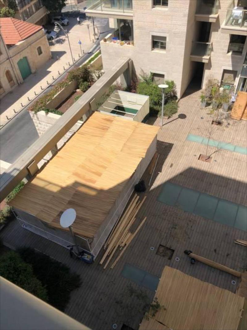 Luxury One-Bedroom Apartment/parking in center - image 5