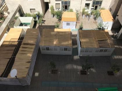Spacious 2 bedroomsparking in city center Jerusalem 