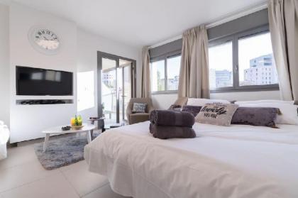VeryCentral 2 bedroom  with ParkingterracesGym Jerusalem
