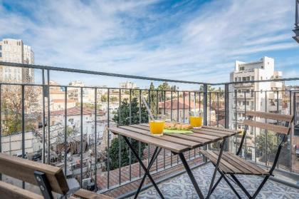 Stunning 2 BDR with balcony in Even Israel #19 Jerusalem 