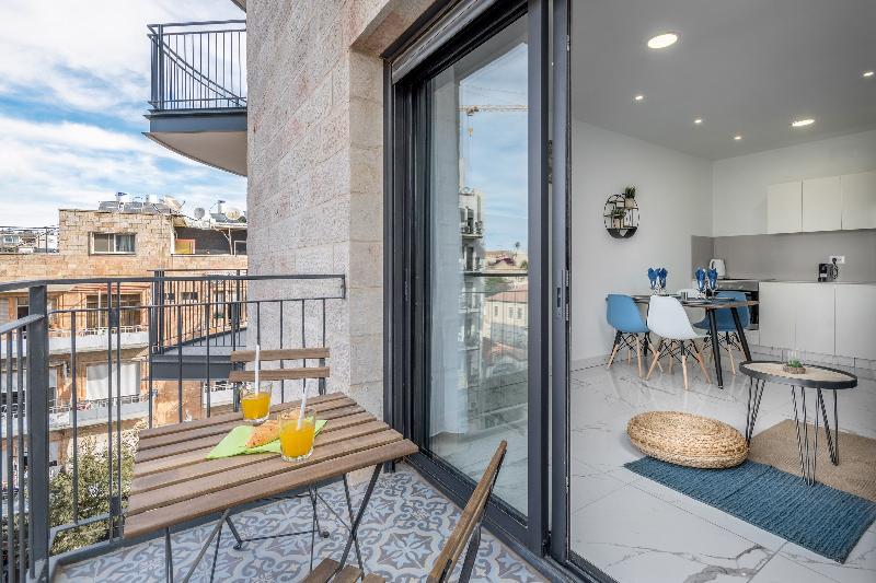 Brand new 2 BDR in City Center- Even Israel #21 - image 2