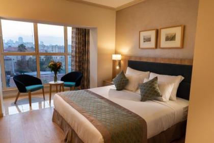 Ambassador Boutique Hotel - image 14